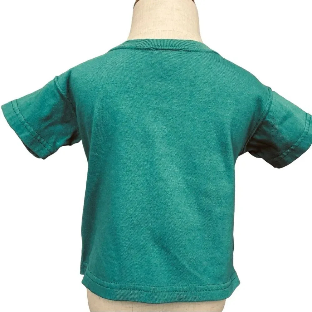 Carter’s VINTAGE Baby Boys Short Sleeve Colorful Baseball Graphic Tee. 6 Months.